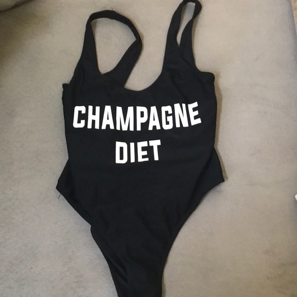 New w/out Tags black one piece - Picture 1 of 4